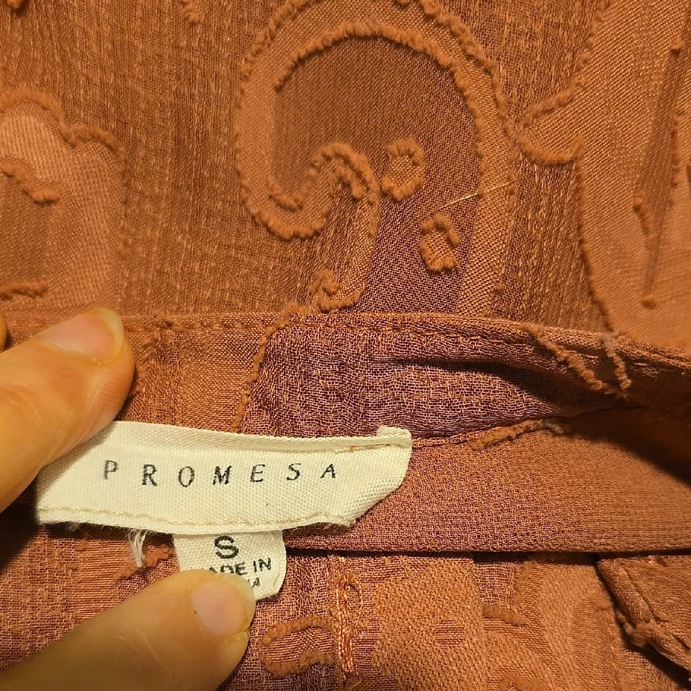 Promesa Mauve Mandarin Collar Long Sleeve Ruffled Blouse S - Picture 4 of 4